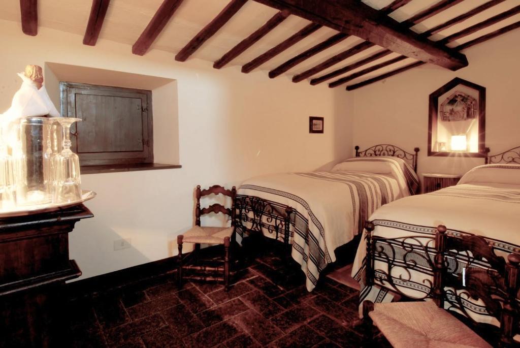 Residenza D'Epoca Eremo Delle Grazie Hotel Monteluco ห้อง รูปภาพ