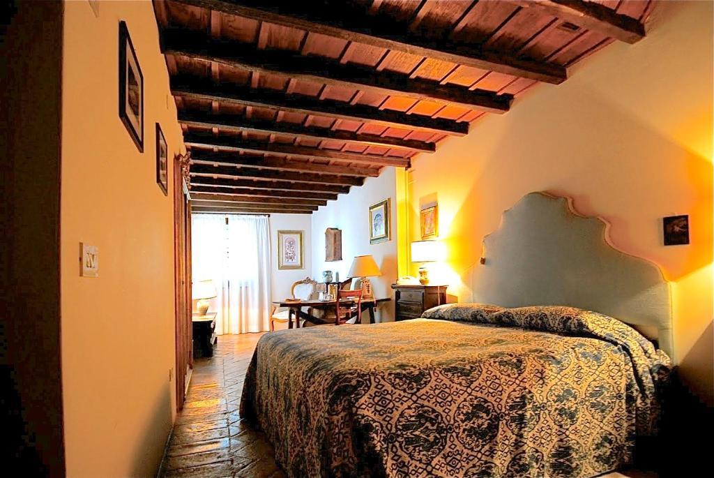 Residenza D'Epoca Eremo Delle Grazie Hotel Monteluco ห้อง รูปภาพ
