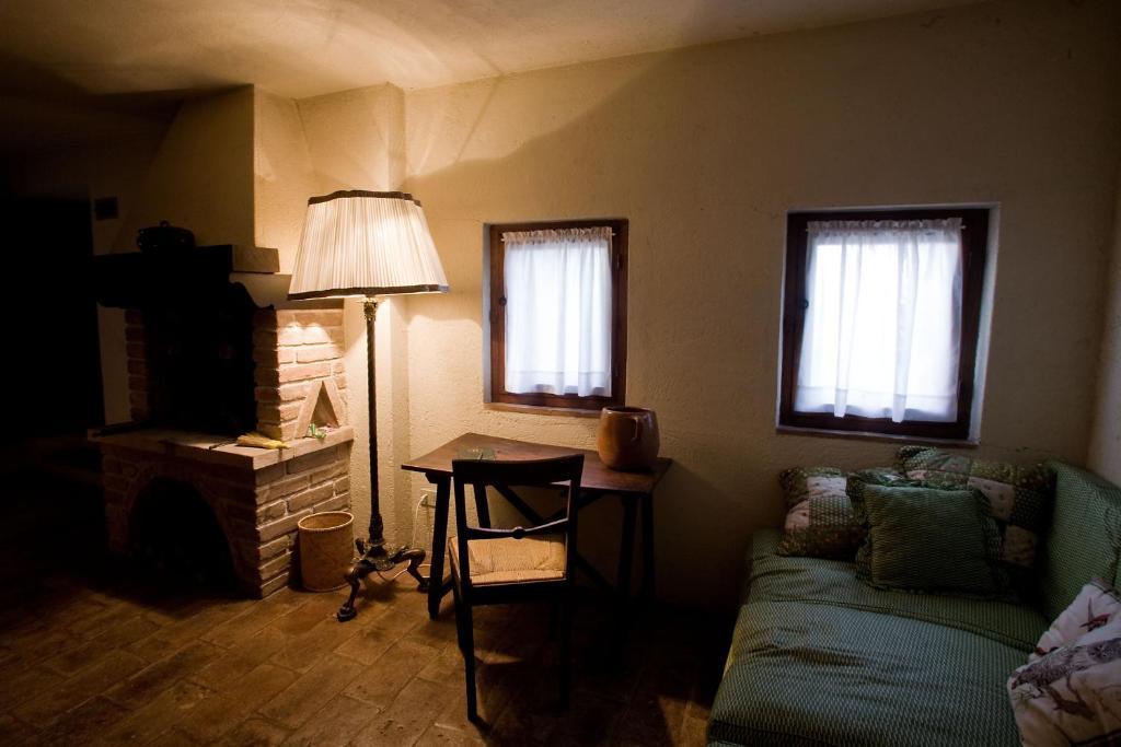 Residenza D'Epoca Eremo Delle Grazie Hotel Monteluco ห้อง รูปภาพ