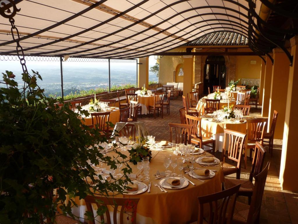 Residenza D'Epoca Eremo Delle Grazie Hotel Monteluco ภายนอก รูปภาพ