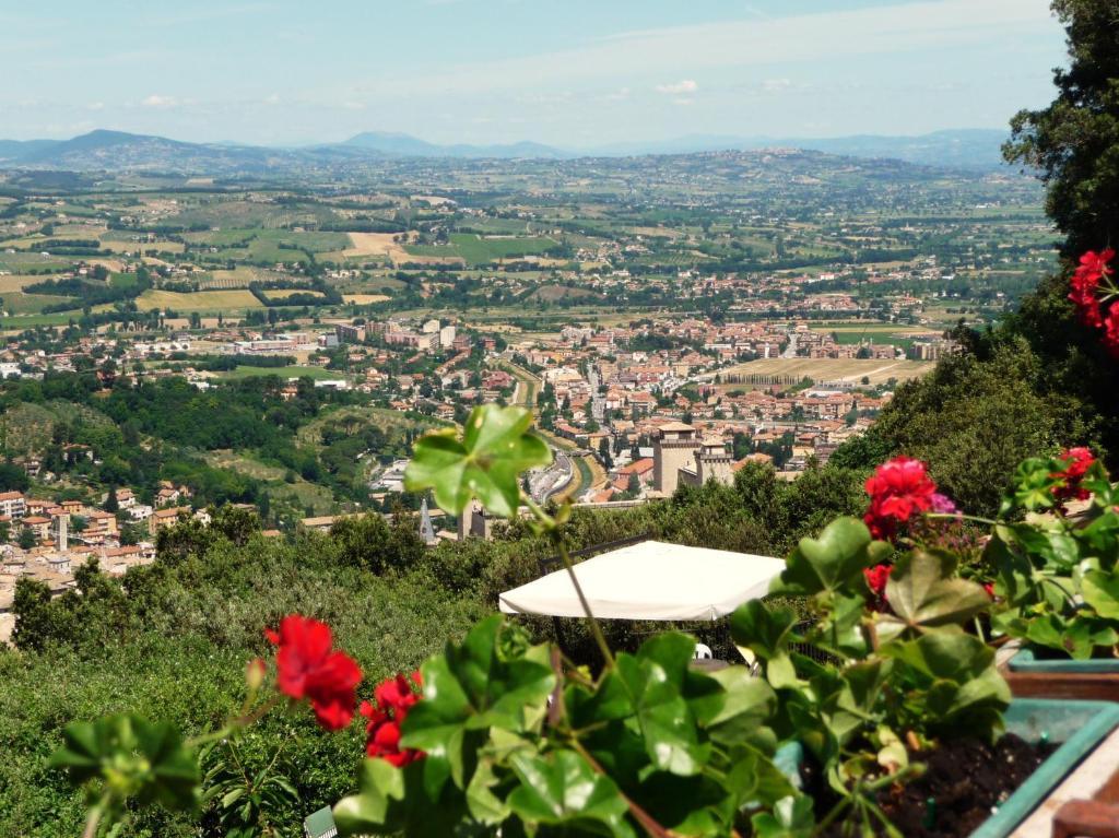 Residenza D'Epoca Eremo Delle Grazie Hotel Monteluco ภายนอก รูปภาพ